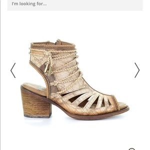 Corral open toe cowboy boot sz 9